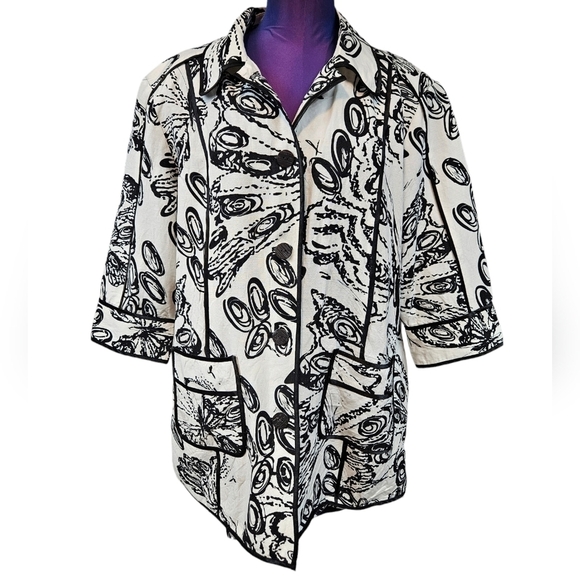 Chico's Black & White Butterfly Floral Linen Button Up Jacket Size 16 Women B11 - Picture 1 of 10